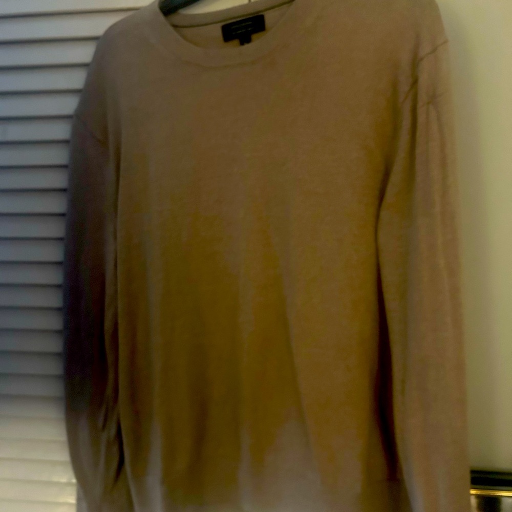 Banana Republic Wool Tan Sweater L